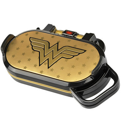 Wonder Woman Pancake Maker